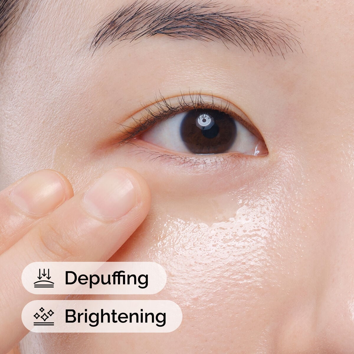 caffeine-solution-5-egcg-eye-serum-v2 ord-caffeine-solution-egcg-model-application-with-benefits.jpg